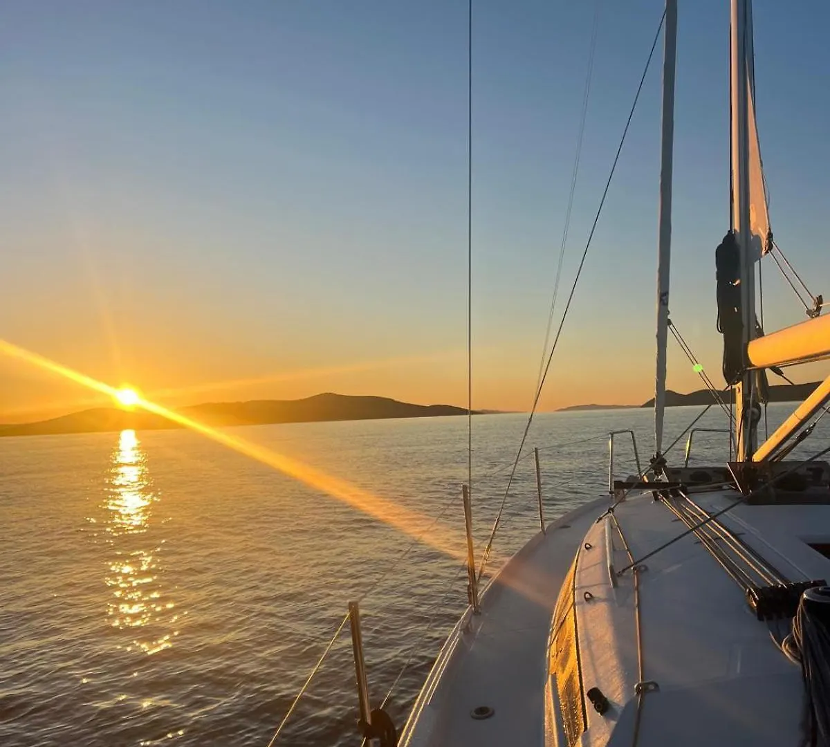 Πλωτό κατάλυμα Sailing Escape Blue Spirit Croatia Ξενοδοχείο Σπλιτ Κροατία